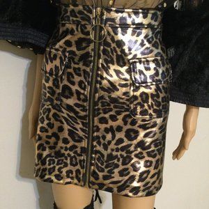 ANIMAL PRINT FAUX LEATHER MINI SKIRT
